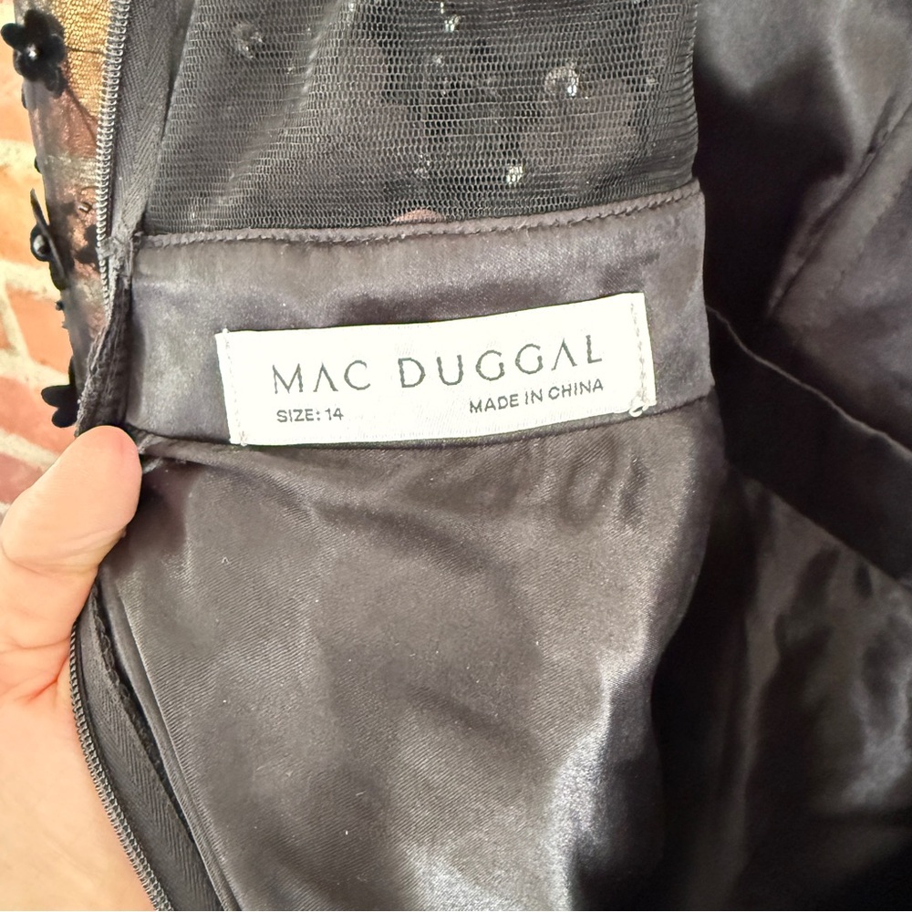 Mac Duggal Long Sleeve Fit & Flare Velvet Embellished Cocktail Dress - Picture 5 of 10